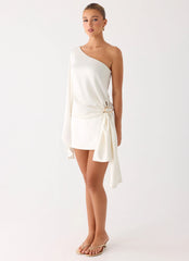 Statement Hour One Shoulder Top - Ivory